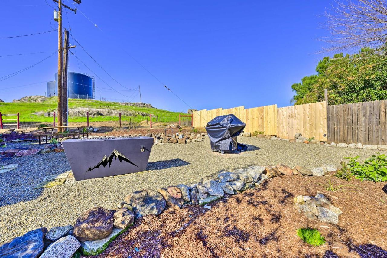 Peaceful Ranch Home With Sierra Nevada Views Woodlake Luaran gambar